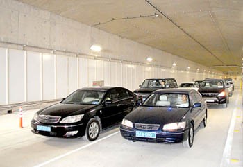 Thu Thiem Tunnel will be open for traffic on November 20 (Photo: SGGP)